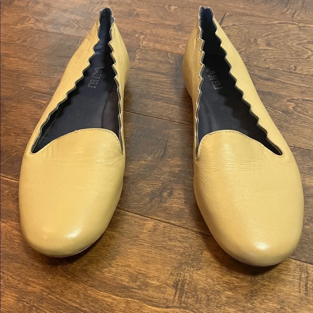 Vaneli Nude/Tan Leather Scalloped Flats, size 11